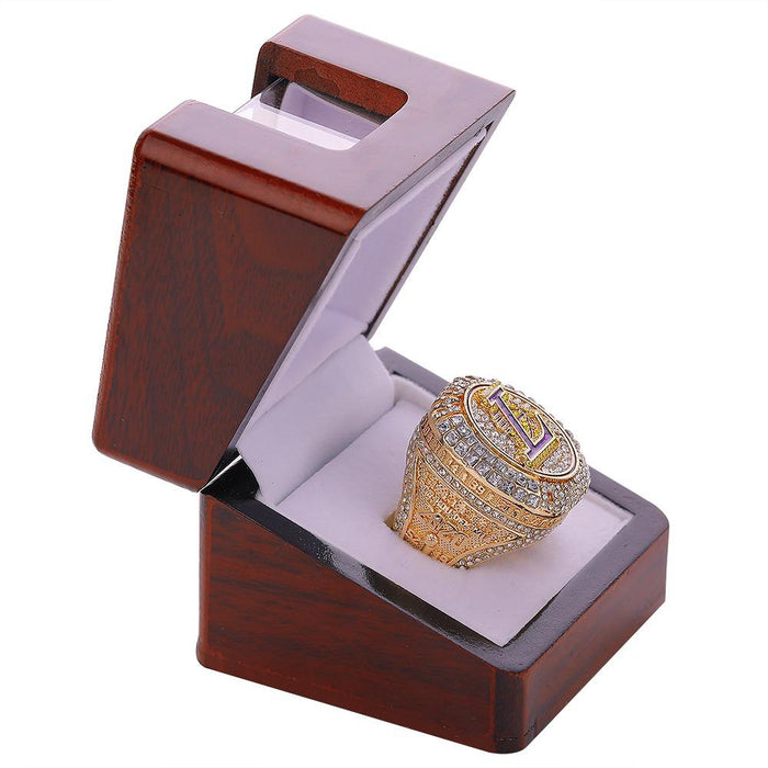 Los Angeles Lakers Championship Ring & Box